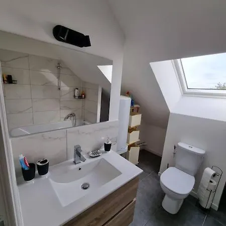 Apartment Cosy Proche Disneyland Etampes-sur-Marne